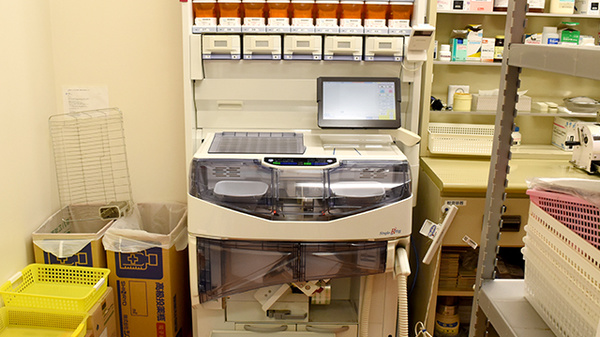 チューリップ入善薬局の調剤器具
