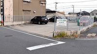 アサヒ薬局の駐車場