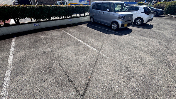 サカモト調剤薬局の駐車場