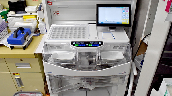 サンキュー薬局　片野店の調剤器具