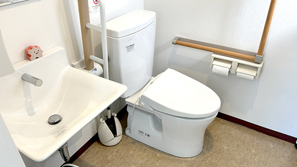 くきのうみ薬局のお手洗い