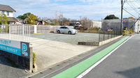 久富調剤薬局の駐車場