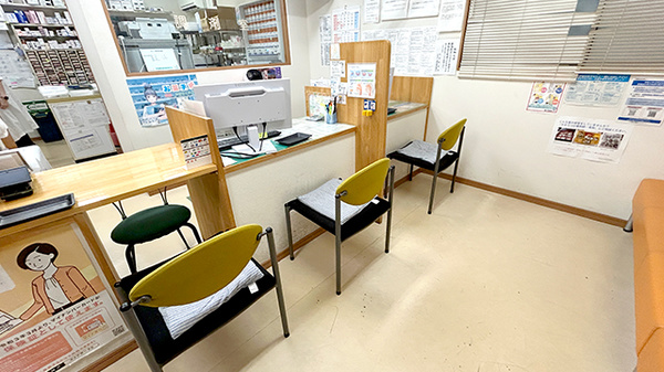 西町調剤薬局の受付/カウンター