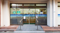 畑薬局戸畑店の入口