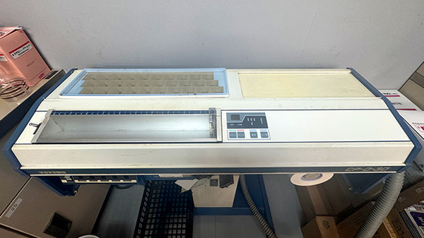 畑薬局松ケ江店の調剤器具
