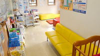 ウイン調剤薬局植田店の待合スペース