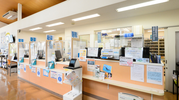 クオール薬局福島店の受付/カウンター