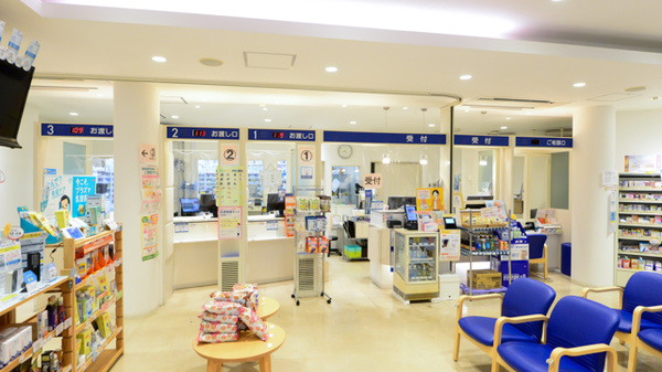 クオール薬局郡山店の受付/カウンター