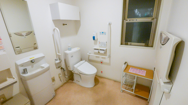クオール薬局郡山店のお手洗い