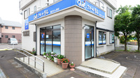クオール薬局せきしば店の入口