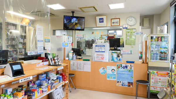 クオール薬局てらまち店の受付/カウンター