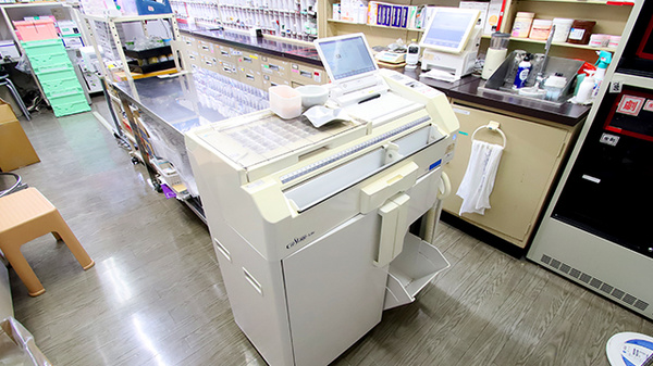 ファーマライズ薬局 泉店の調剤器具