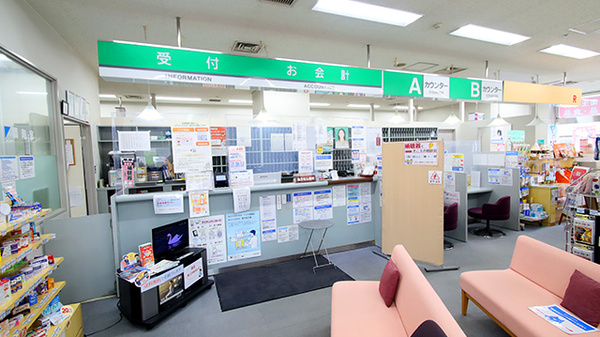ファーマライズ薬局 大町店の受付/カウンター