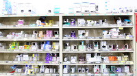 ファーマライズ薬局 大町店の薬棚