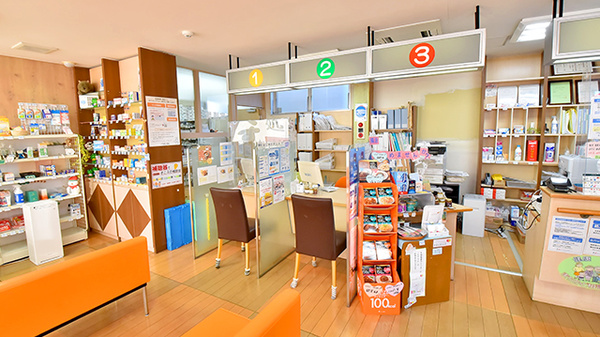ファーマライズ薬局 内郷店の受付/カウンター