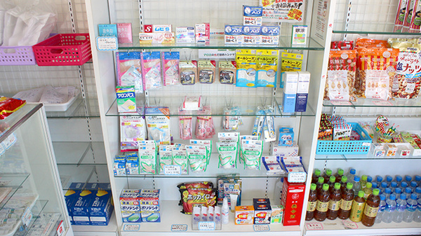 ファミリー薬局の雑貨品