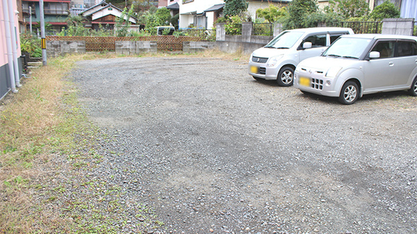 山口薬局　二本松店の駐車場