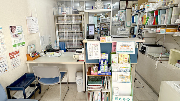 かりん薬局の受付/カウンター