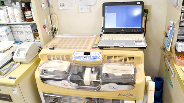 なつめ薬局の調剤器具