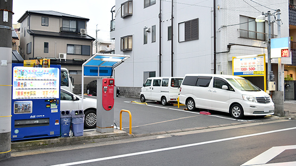 阪神調剤薬局　甲子園口店の駐車場
