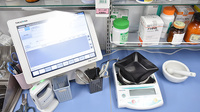 五大薬局 青山店の調剤器具