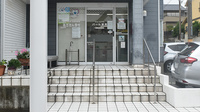 ジェームス山パール薬局の入口