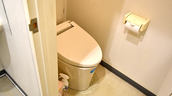 シンバシ薬局のお手洗い