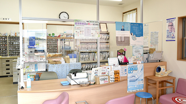つくし薬局の受付/カウンター