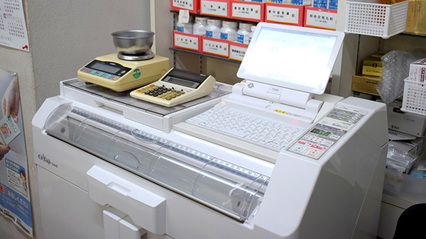 にんじん堂薬局の調剤器具