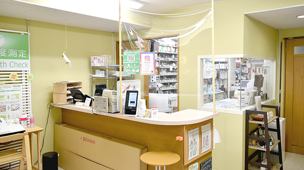のぞみ薬局西宮店の受付/カウンター
