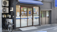 クオール薬局下井草店の入口