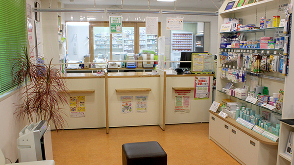 一番通り薬局の受付/カウンター
