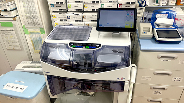 大信薬局　長津田店の調剤器具