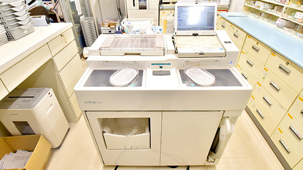 ファーマライズ薬局 青葉台店の調剤器具