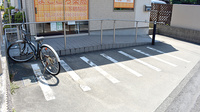 まごころ薬局下鶴間店の駐輪場