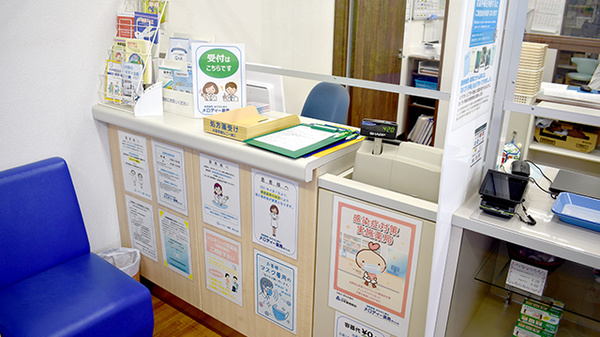 メロディー薬局野火止店の受付/カウンター