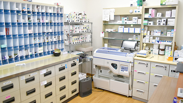 たけだ調剤薬局の調剤室