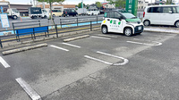 新大村薬局の駐車場