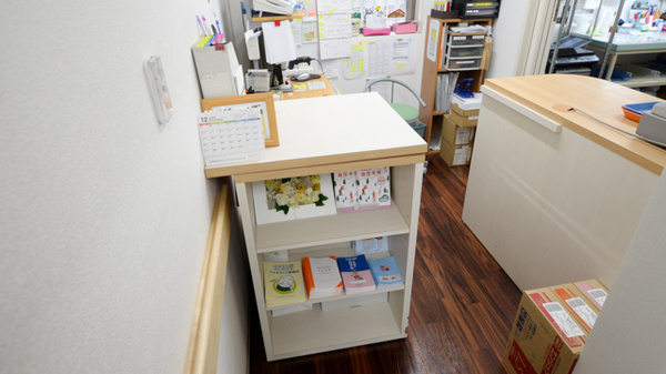 コスモス調剤薬局 神宮東店の受付/カウンター