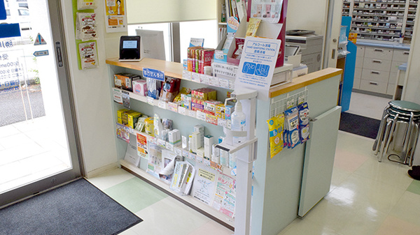 中日調剤薬局 勝川新町店の受付/カウンター