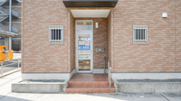 畑薬局福柳木店の入口