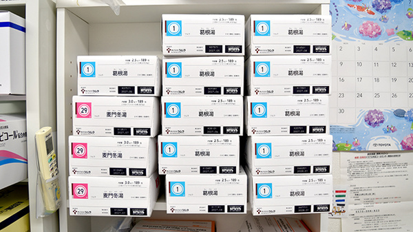さくらんぼ薬局沖野上店の調剤器具