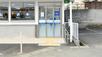 クオール薬局大江店の入口