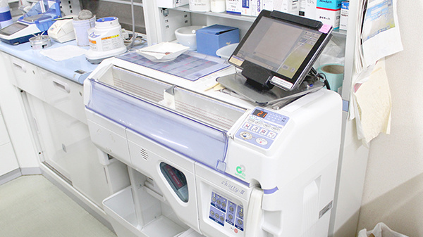 京都桂ハートフル薬局の調剤器具