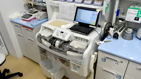 境谷ゆう薬局の調剤器具