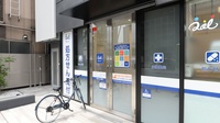 クオール薬局 田町店の入口