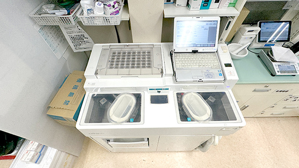 くすりのマルト調剤薬局　窪田店の調剤器具