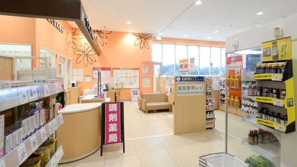 イオン薬局イオンスタイル今治新都市の入口