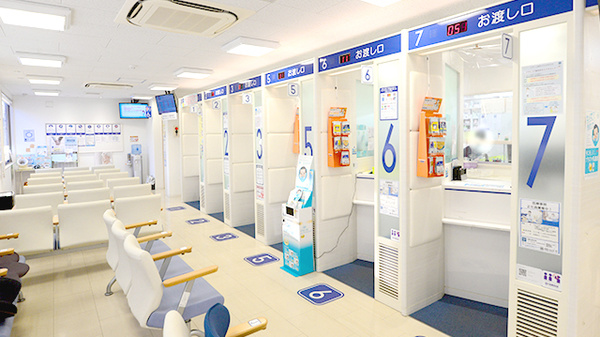 クオール薬局四国中央店の受付/カウンター