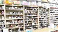きらら薬局医大前店の薬棚